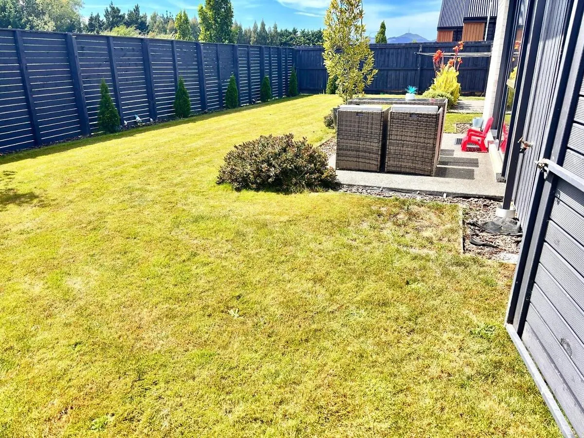Modern Three Bedroom House クライストチャーチ 別荘
